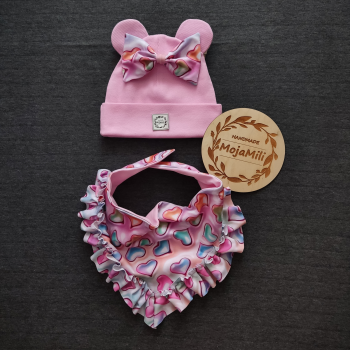 Ręcznie szyty komplet czapka chusta różowy serca